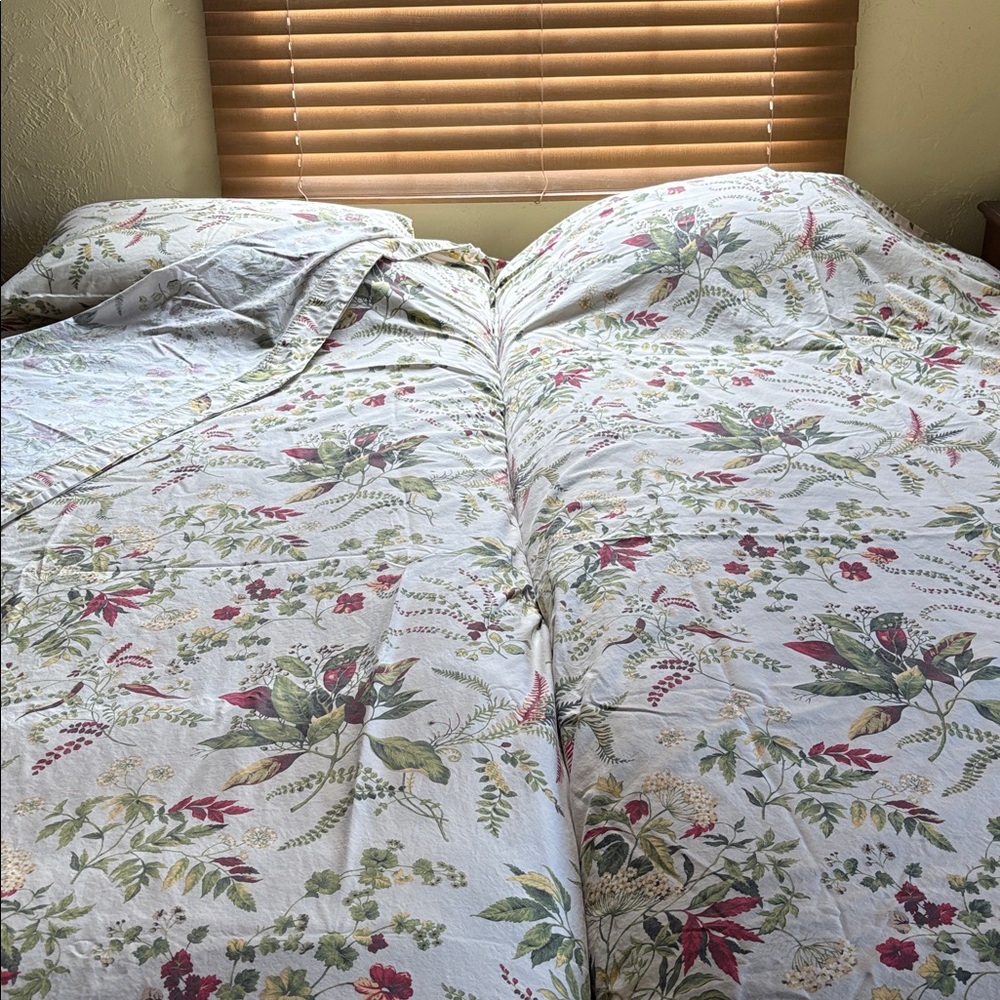 2 twin XL Tribeca Living Floral 100% cotton sheet sets can be used on split king